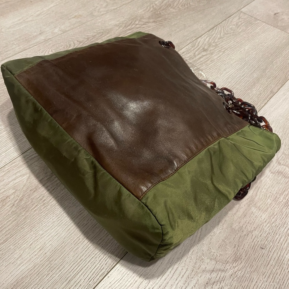 Prada brown leather with green nylon combo chain handle - Picture 3 of 11